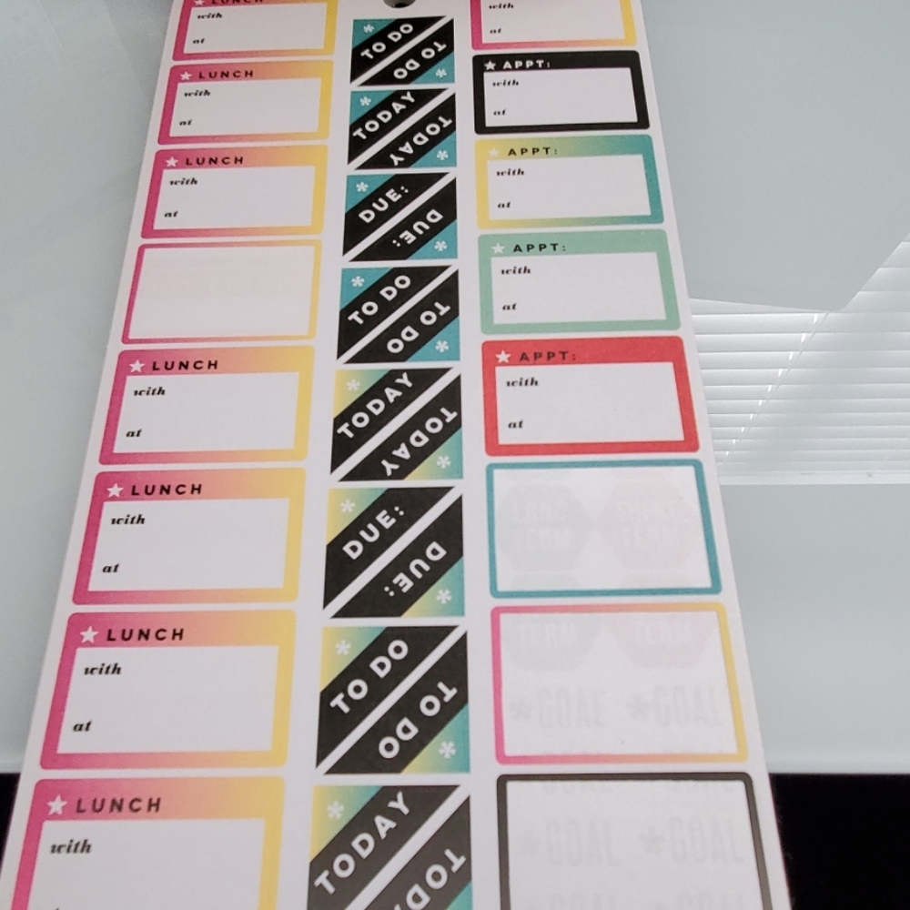 Sticker book - Picture 5 of 8